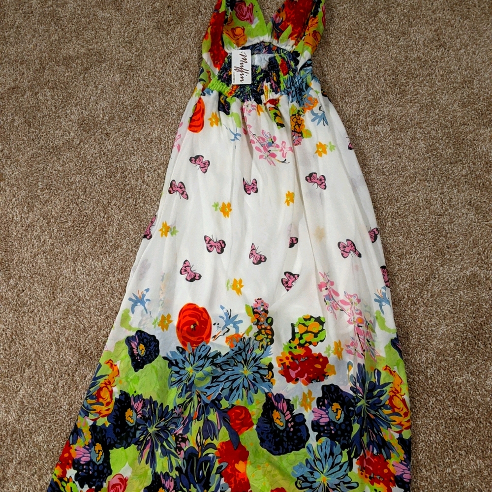 Maxi dress- perfect for brunch!